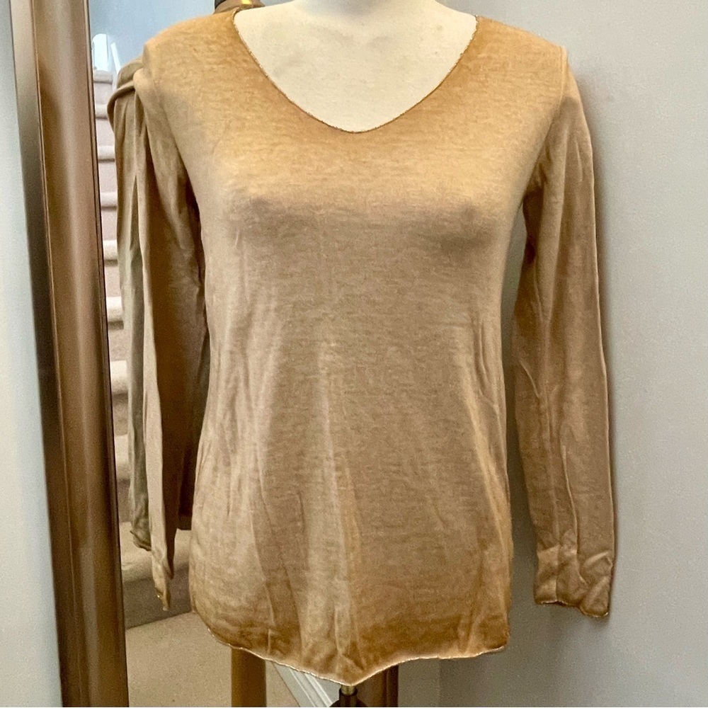 NWT Tan ombré Andromede Paris sweater.